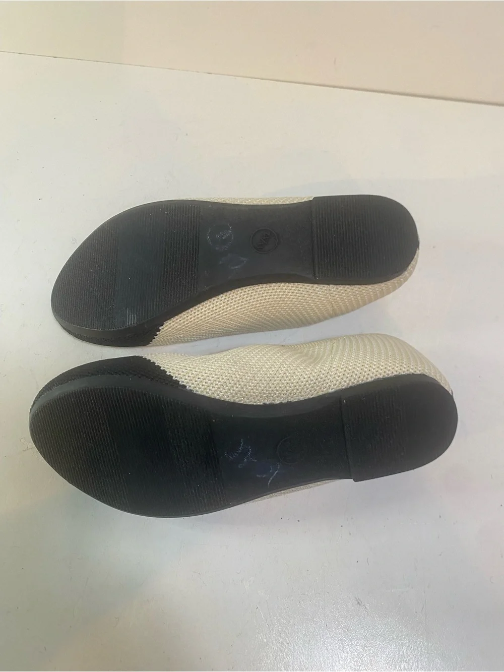 Lily And Dan Black & Ivory Woven Cat Detail Flats Size 11/12